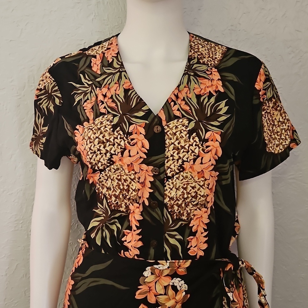 HILO HATTIE Floral Tropical Two Piece Wrap Skirt Button Down Shirt Tiki Set - Picture 4 of 10